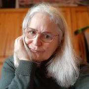 Frau64
